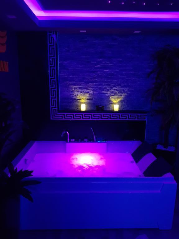 Spa Apartment Belgrado Buitenkant foto